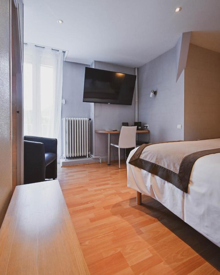 The Originals Boutique, Hotel Du Pont Roupt, Mende Zewnętrze zdjęcie